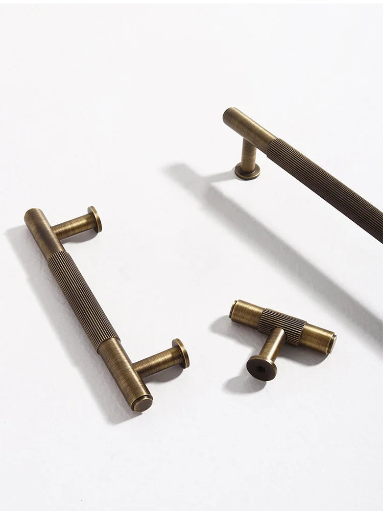 Antique Brass Furniture Handles – Bronze Plated Cabinet Pulls and Wardrobe Bar Knobs