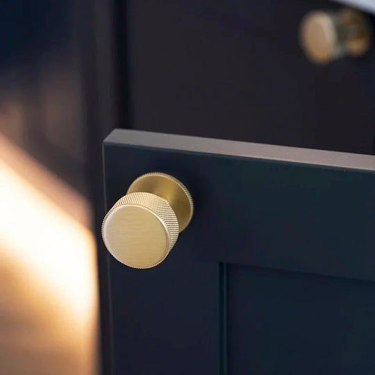 Gold and Bronze Knurled Brass Knobs – Modern Single-Hole Cabinet and Drawer Pulls