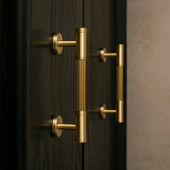 Gold Brass Vertical Linear Cabinet Handles – American-Style Wardrobe and Bar Pulls