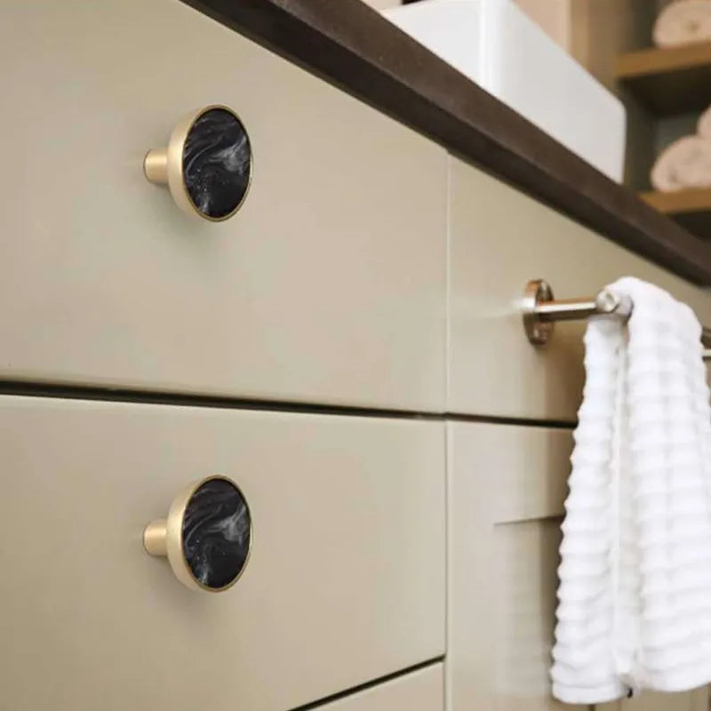 High-Grade Shell Single Hole Cabinet Handles - Creative Gold Drawer Knobs and Multipurpose Wall Hooks