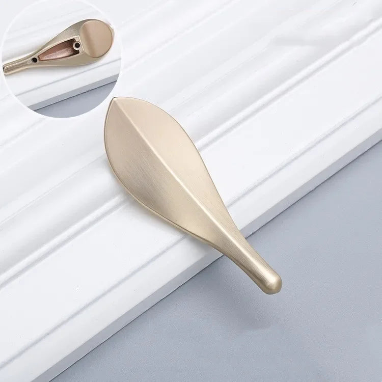 Golden Leaf Drawer Handles - Zinc Alloy Light Luxury Cabinet Knobs for Furniture