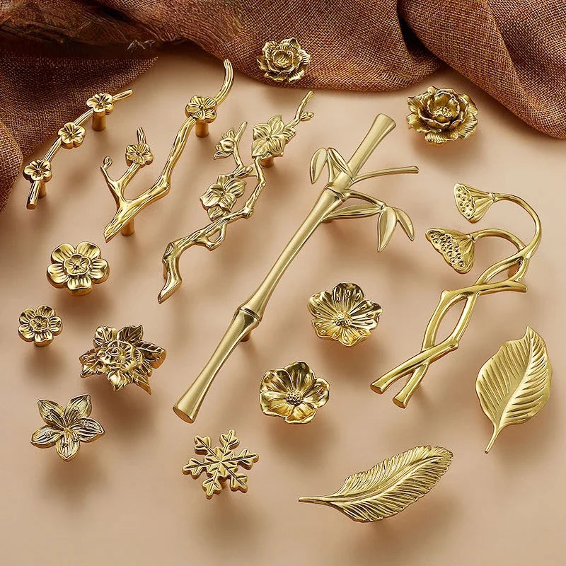 Luxury Brass Flower and Leaf Cabinet Handles – Chinese-Style Decorative Pulls for Wardrobes and Drawers