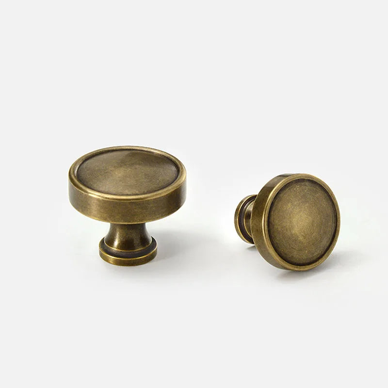 Antique Brass Round Cabinet Knobs – Vintage Drawer, Wardrobe, and Cupboard Pulls