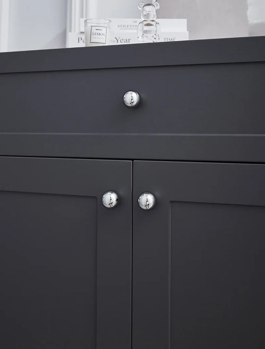 Chrome Brass Ball Knobs – Modern Silver Cabinet Pulls for Drawers and Furniture (20/25/30mm)