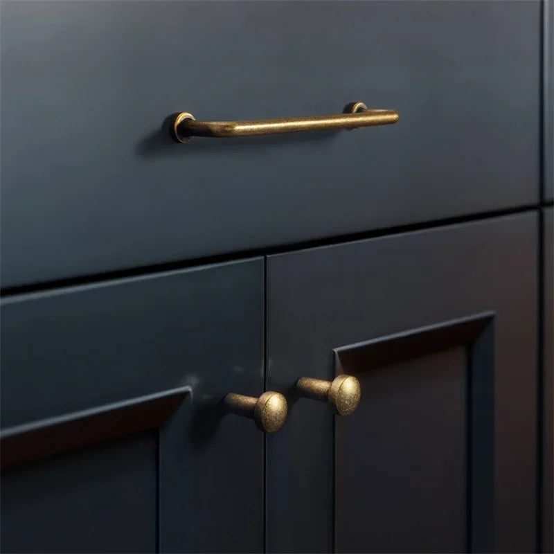 Antique Zinc Alloy Drawer and Cabinet Handles – Retro Bronze Vintage Style