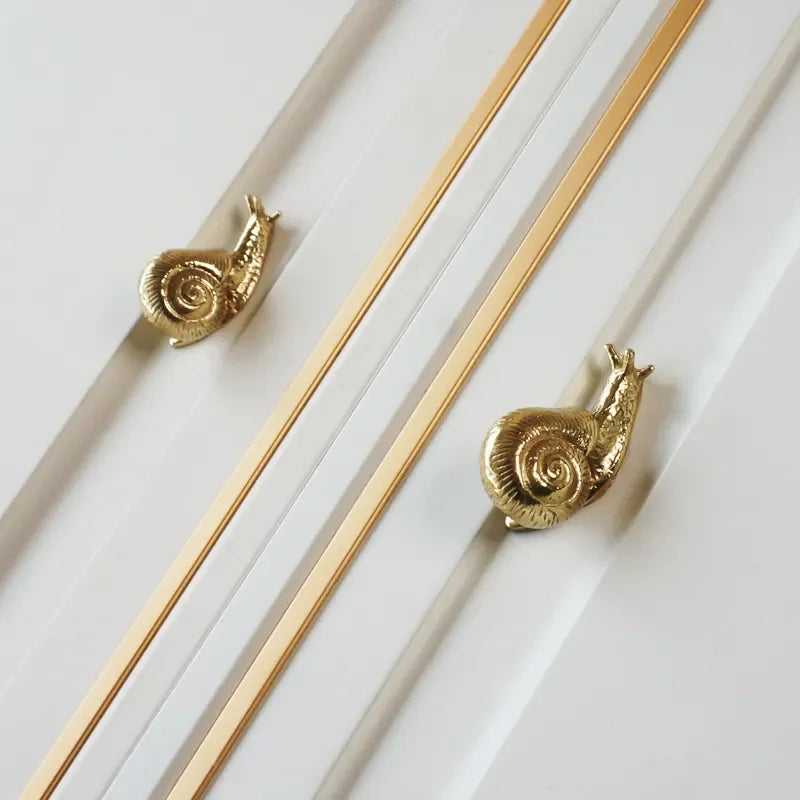 Brass Snail-Shaped Drawer Handle –  Cabinet, Wardrobe, and Dresser Pulls