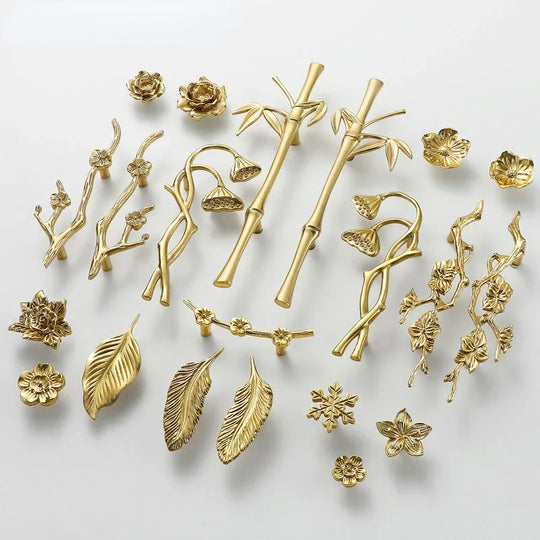 Luxury Brass Flower and Leaf Cabinet Handles – Chinese-Style Decorative Pulls for Wardrobes and Drawers