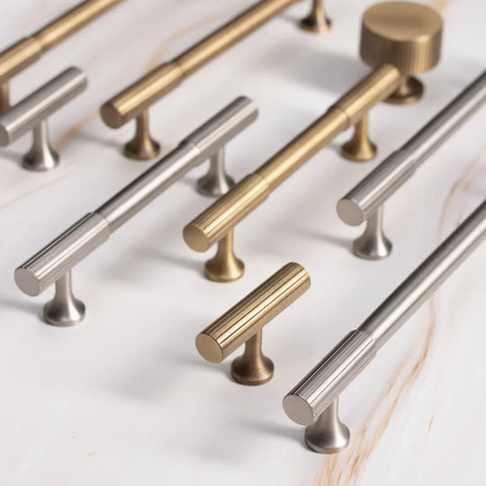 Solid Brass Vertical Linear Cabinet Knobs – Long Drawer Handles for Kitchen, Wardrobe, and Wooden Doors