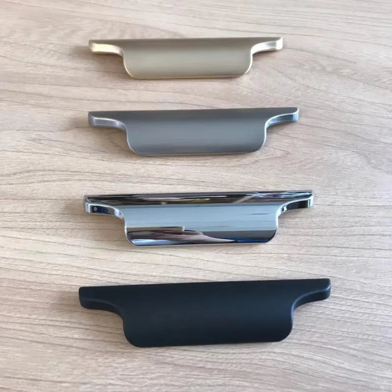 Luxury Zinc Alloy Curved Cabinet Handles - Modern Drawer Pulls for Wardrobes and Shoe Cabinets